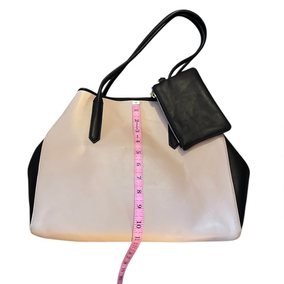 NWT J. Crew Cream & Black Genuine Leather Tote Satchel w/ Accessory Pouch - Picture 11 of 17